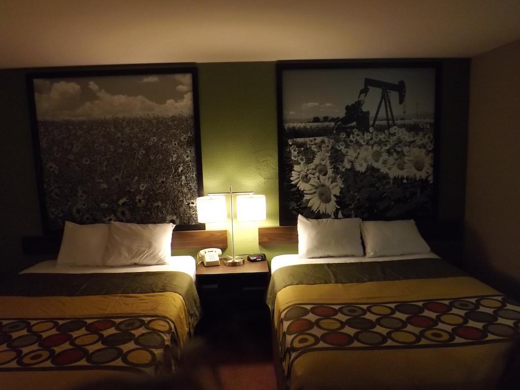Super 8 By Wyndham Sterling Co Hotel Szoba fotó